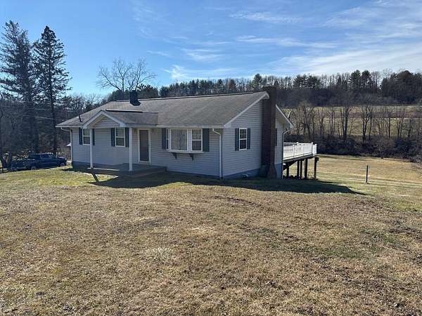 3.1 Acres of Land with Home for Sale in Sligo, Pennsylvania