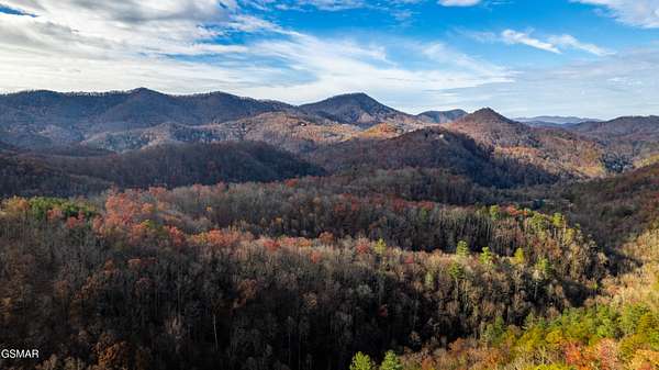 10.8 Acres of Land for Sale in Sevierville, Tennessee