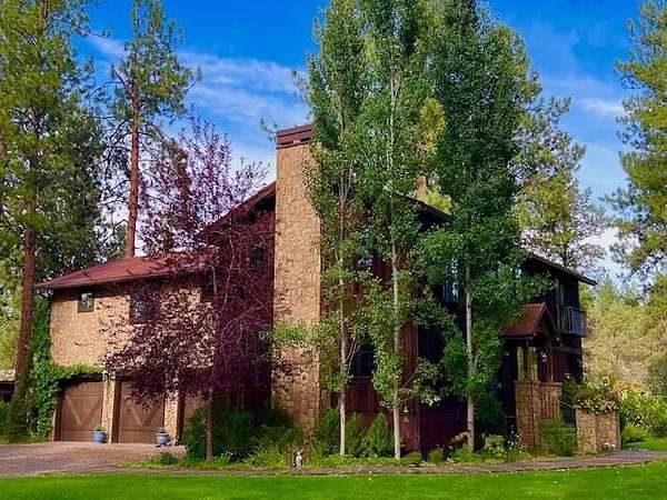 4 Acres of Land with Home for Sale in Sisters, Oregon