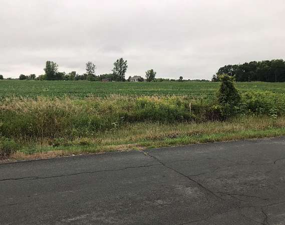 6 Acres of Land for Sale in Hudson, Wisconsin