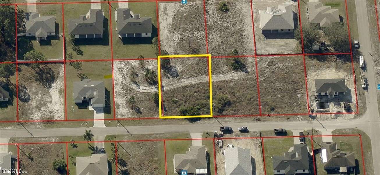 0.25 Acres of Land for Sale in Lehigh Acres, Florida