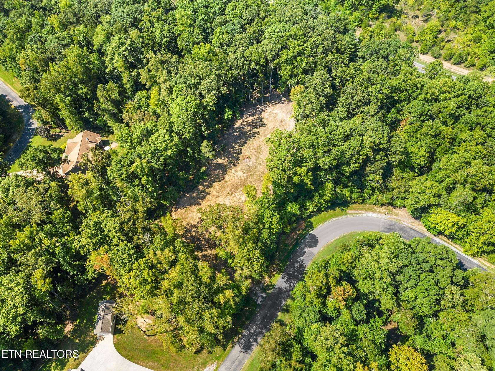 1.34 Acres of Residential Land for Sale in Rockwood, Tennessee