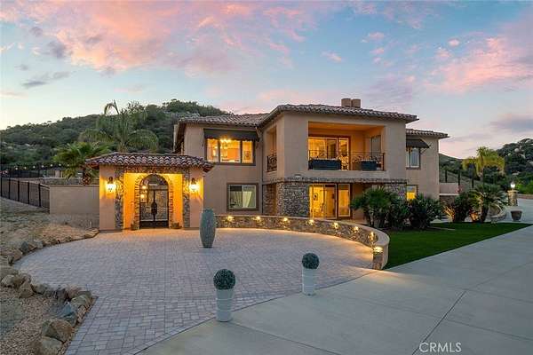 6 Acres of Land with Home for Sale in Murrieta, California