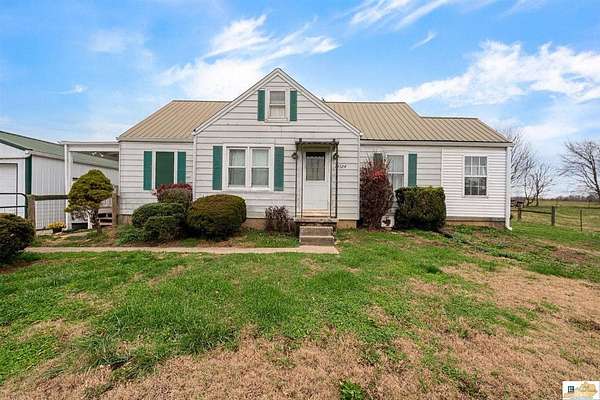 8.43 Acres of Land with Home for Sale in Eastview, Kentucky