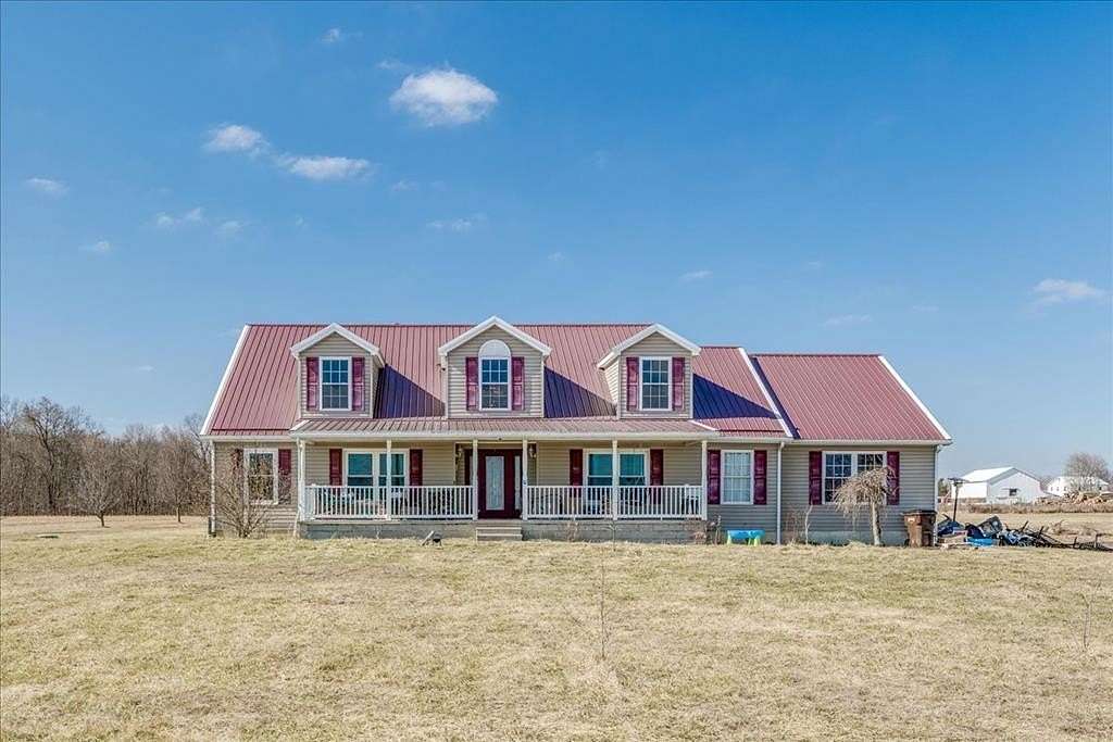 15 Acres of Land with Home for Sale in Waverly, Ohio