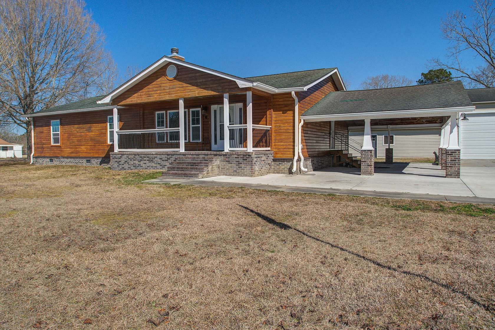 2.39 Acres of Improved Mixed-Use Land for Sale in Summerville, South Carolina