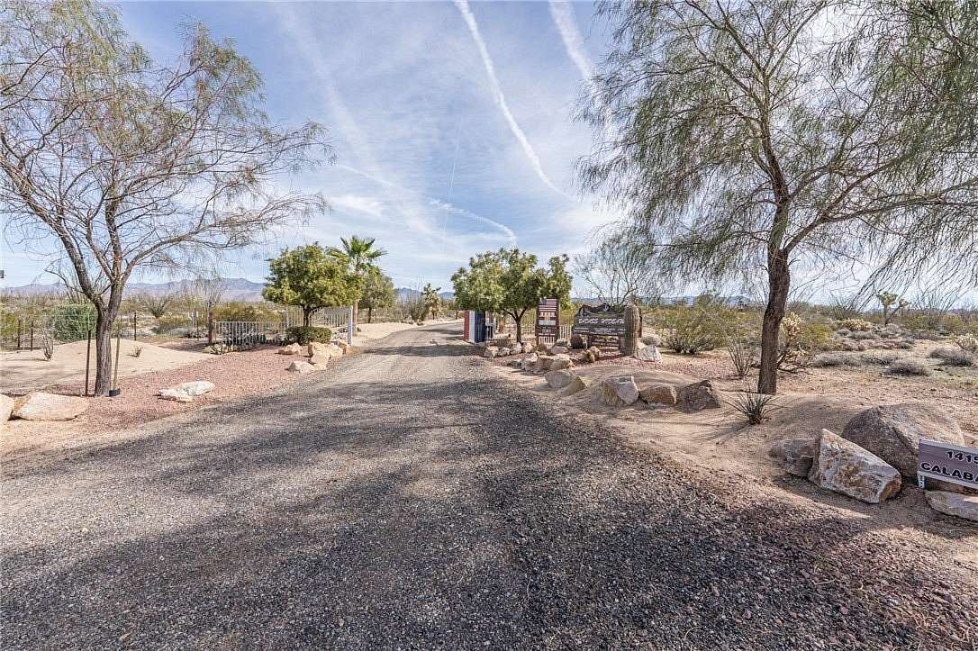 10 Acres of Land with Home for Sale in Yucca, Arizona