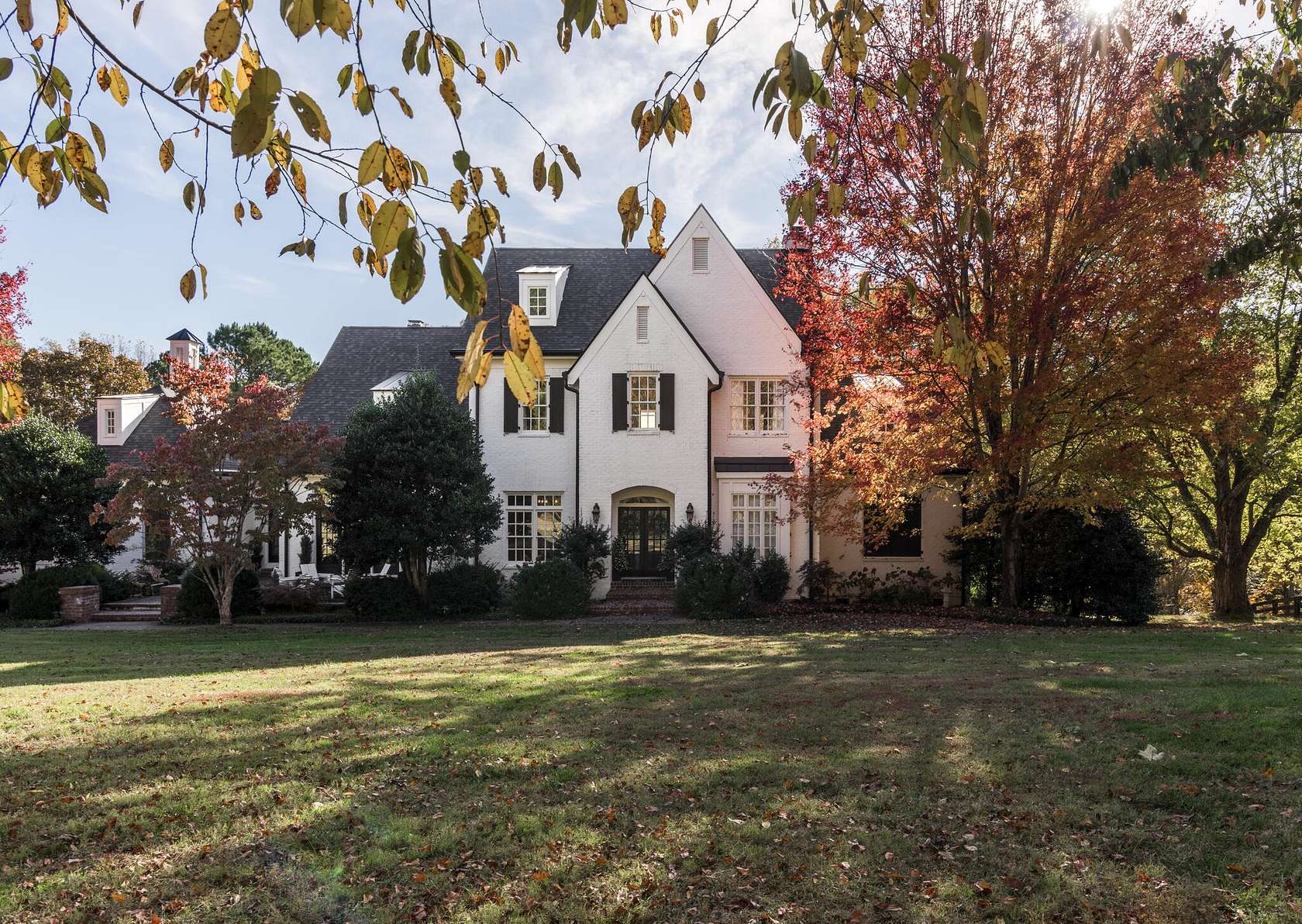 8.56 Acres of Land with Home for Sale in Franklin, Tennessee