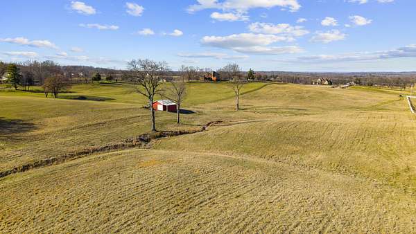 15.8 Acres of Land for Sale in Lebanon, Tennessee