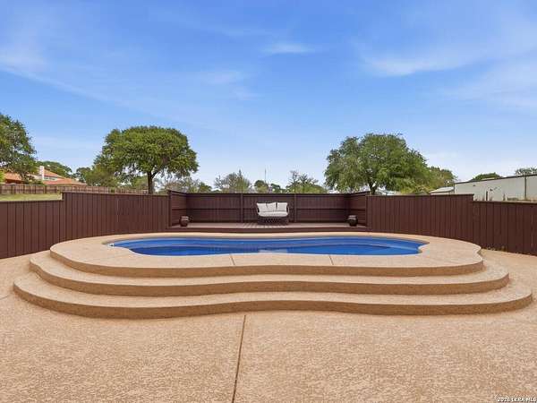 5 Acres of Improved Mixed-Use Land for Sale in Adkins, Texas