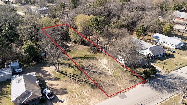 0.53 Acres of Residential Land for Sale in Athens, Texas