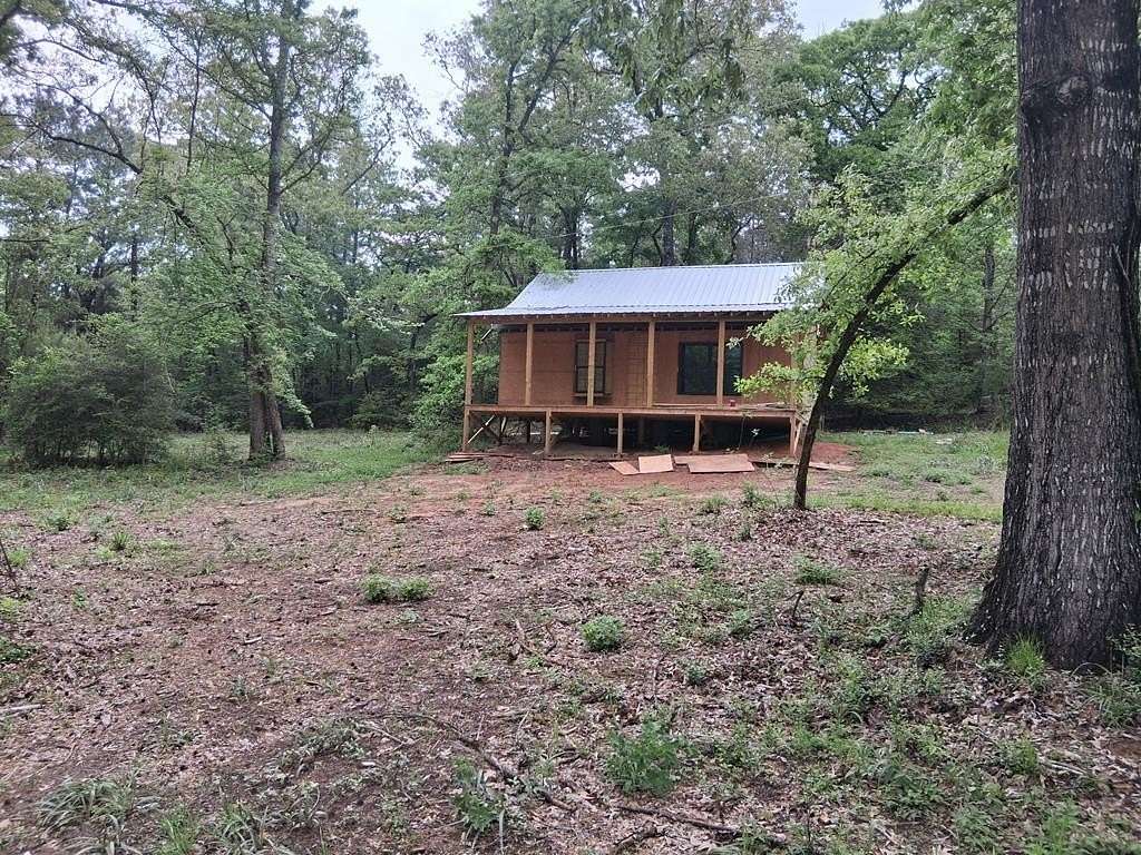 22.6 Acres of Land with Home for Sale in Palestine, Texas