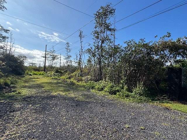 1 Acre of Residential Land for Sale in Keaau, Hawaii