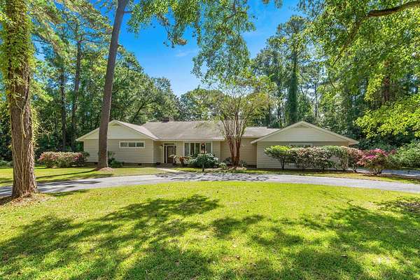 1.76 Acres of Land with Home for Sale in Myrtle Beach, South Carolina