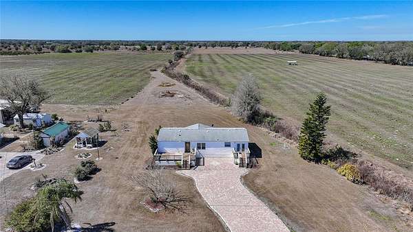 10 Acres of Land with Home for Sale in Arcadia, Florida