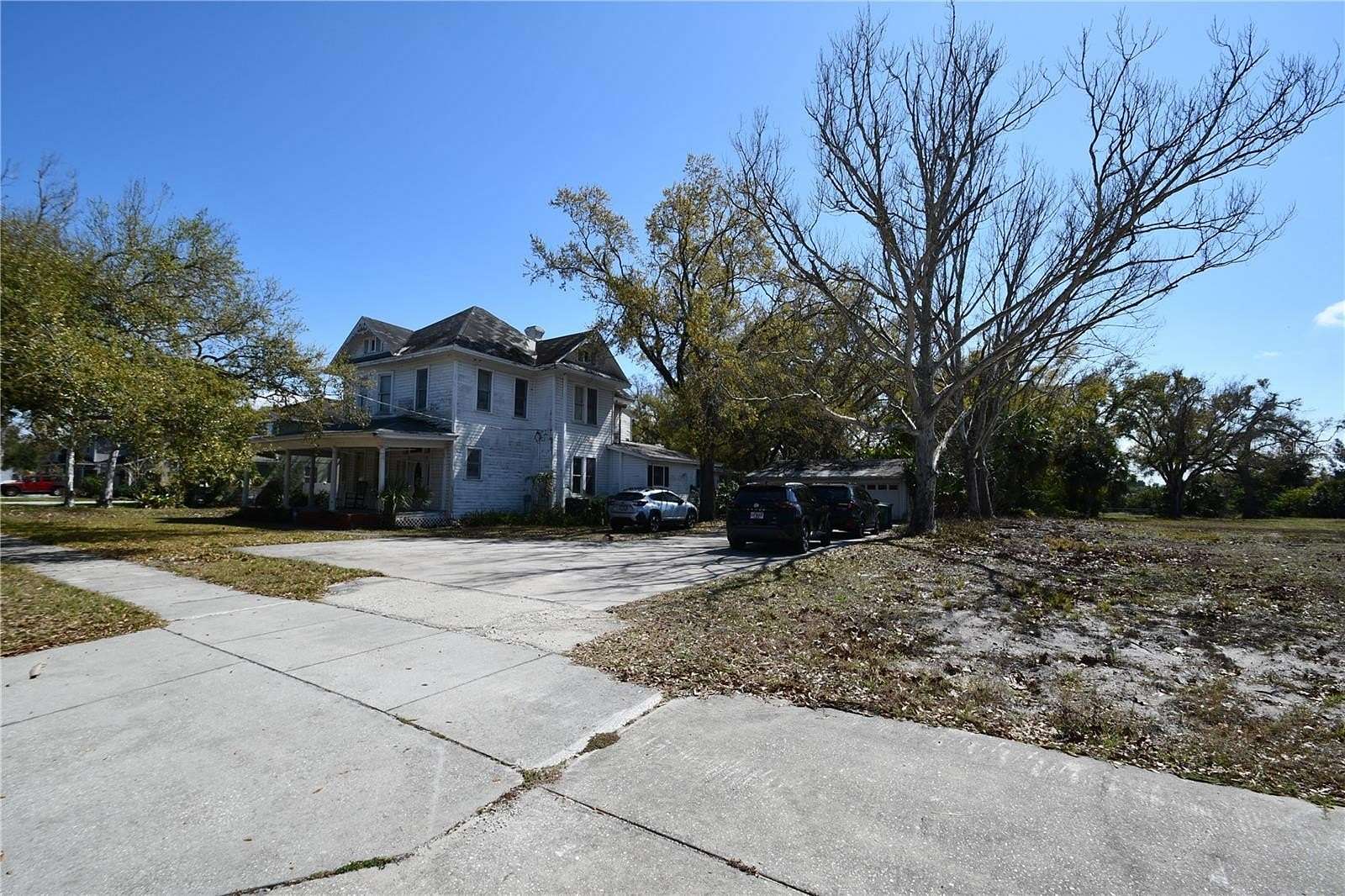 1.3 Acres of Residential Land for Sale in Tampa, Florida