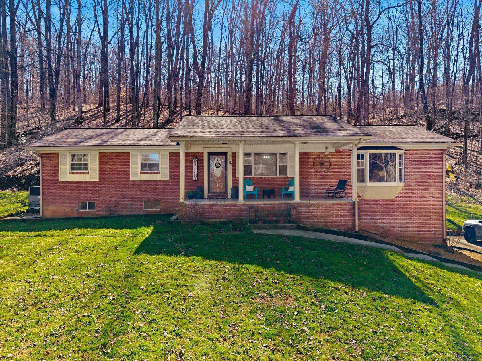 15.4 Acres of Land with Home for Sale in Morristown, Tennessee