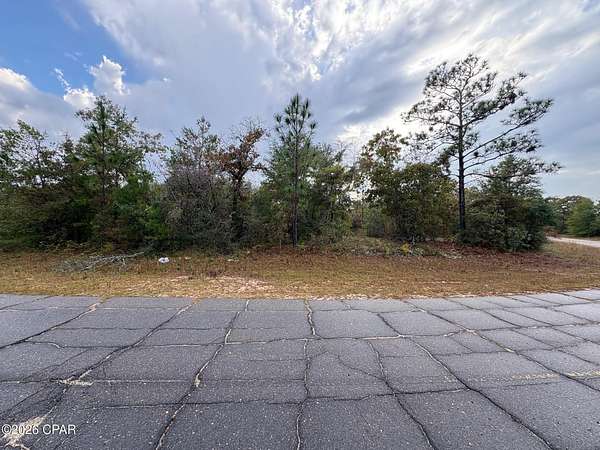 0.62 Acres of Residential Land for Sale in Chipley, Florida
