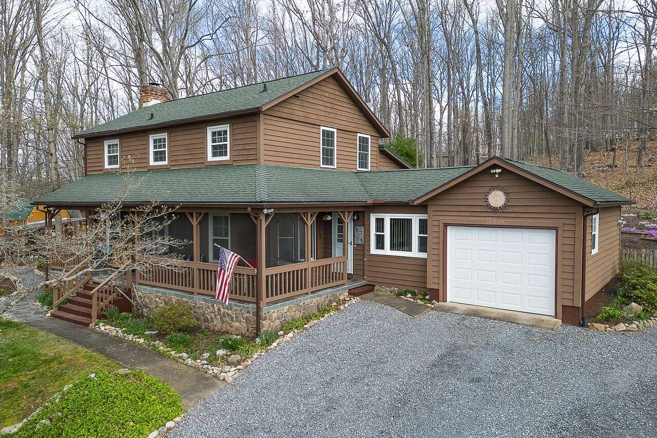 4 Acres of Land with Home for Sale in Lexington, Virginia