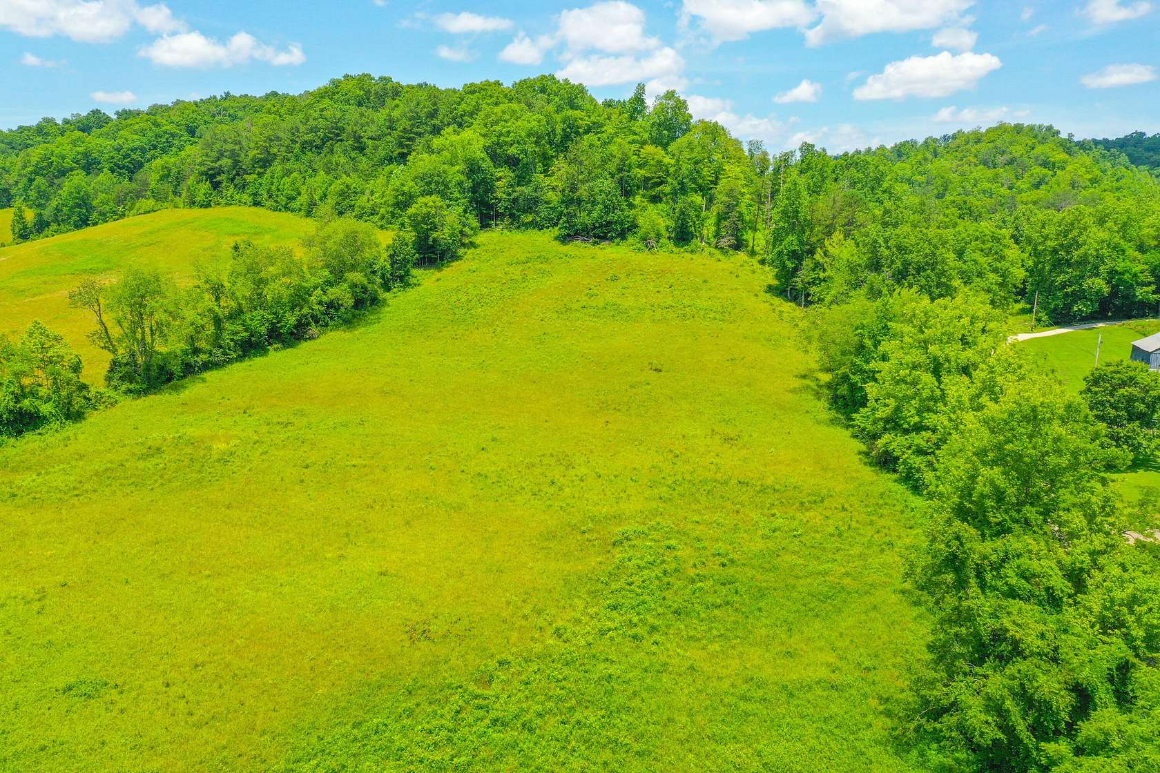 77.3 Acres of Recreational & Residential Land for Sale in Manchester, Kentucky