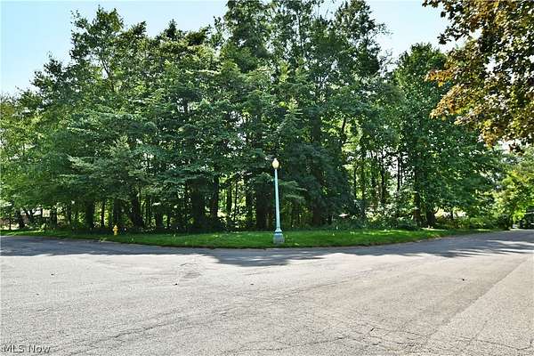 0.42 Acres of Residential Land for Sale in Howland Township, Ohio