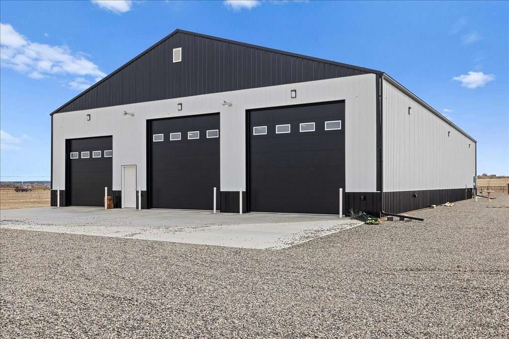 9 Acres of Land with Home for Sale in Billings, Montana