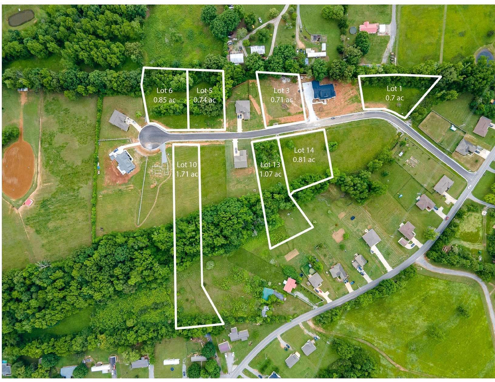 0.7 Acres of Residential Land for Sale in Fayetteville, Tennessee