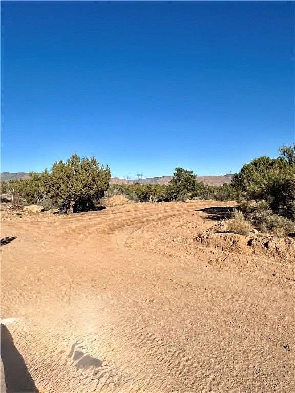 40.8 Acres of Land for Sale in Hackberry, Arizona