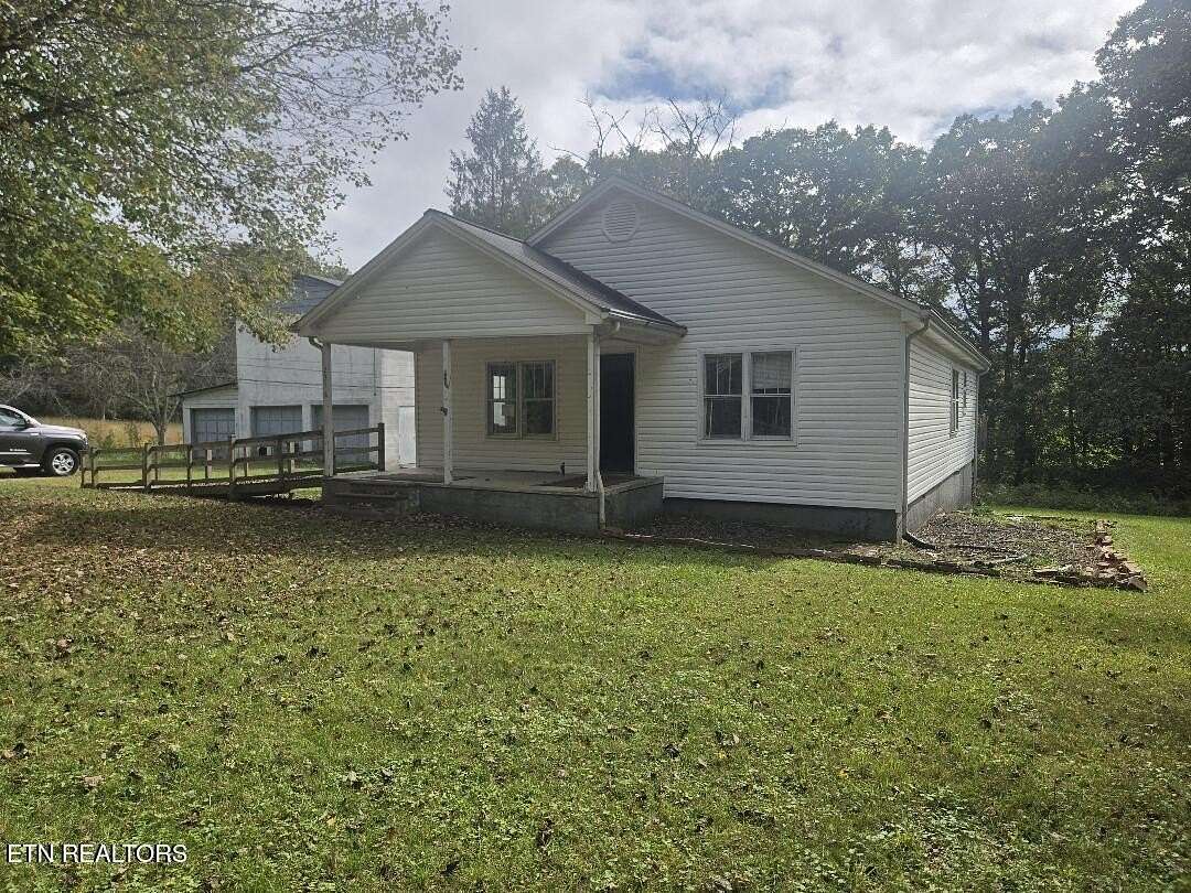 2.5 Acres of Land with Home for Sale in Soddy-Daisy, Tennessee