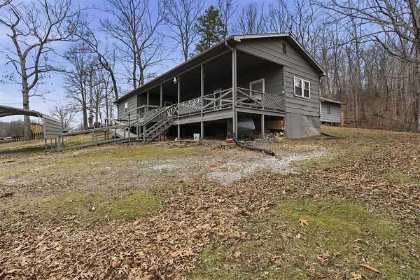 4.52 Acres of Land with Home for Sale in Bowling Green, Kentucky