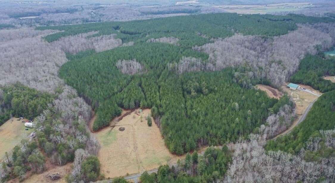 26.7 Acres of Agricultural & Residential Land for Sale in Graysville, Tennessee