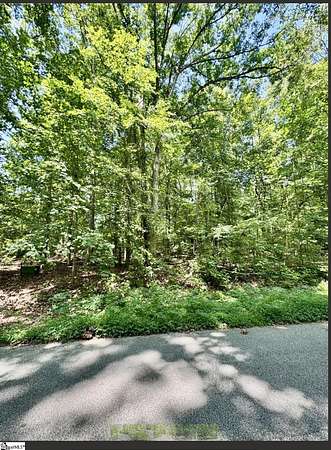 1.2 Acres of Land for Sale in Laurens, South Carolina