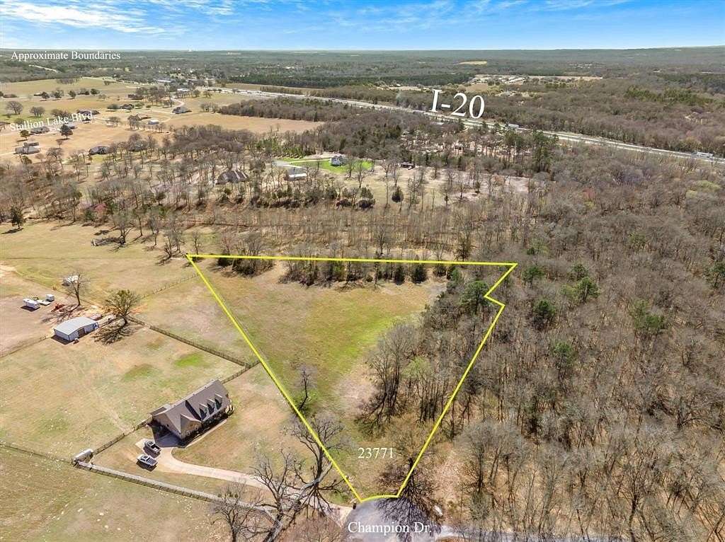 5 Acres of Residential Land for Sale in Lindale, Texas
