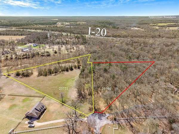 5 Acres of Residential Land for Sale in Lindale, Texas