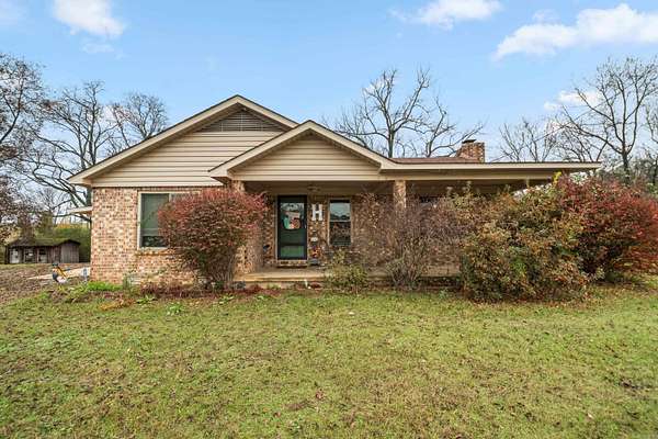 3.5 Acres of Land with Home for Sale in Bismarck, Arkansas