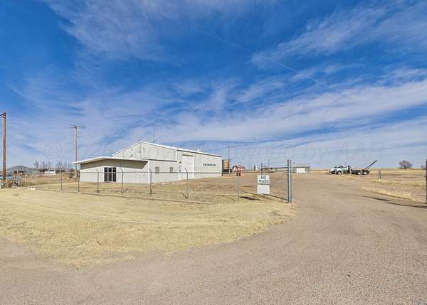 7.25 Acres of Commercial Land for Sale in Pampa, Texas
