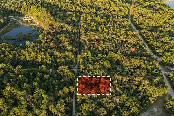 0.28 Acres of Residential Land for Sale in Fort McCoy, Florida