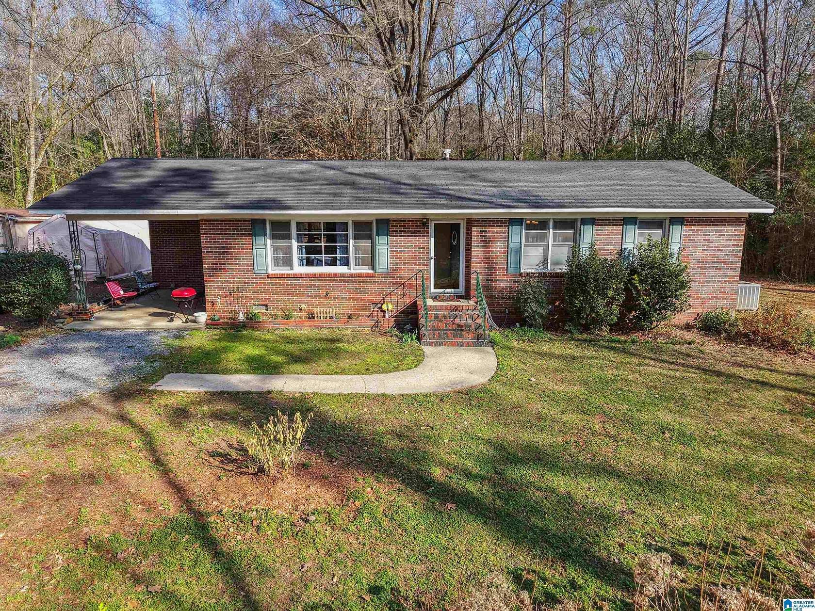 6 Acres of Land with Home for Sale in Sylacauga, Alabama