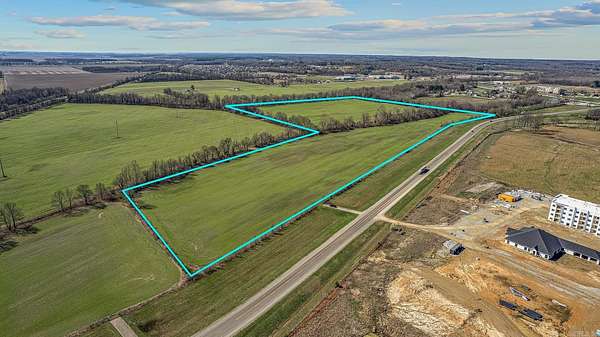 53.2 Acres of Mixed-Use Land for Sale in Paragould, Arkansas