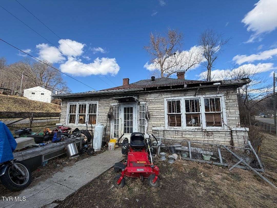 0.26 Acres of Residential Land for Sale in Coeburn, Virginia