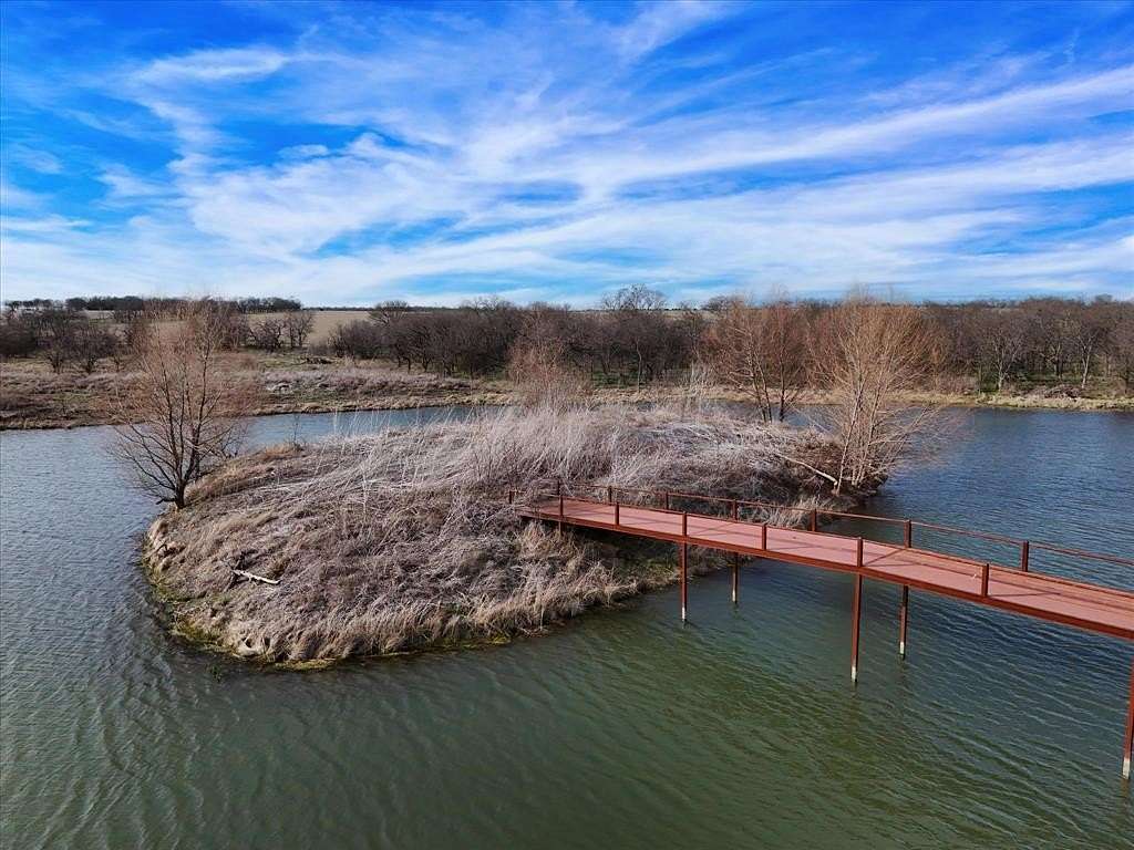 85.1 Acres of Land for Sale in Axtell, Texas