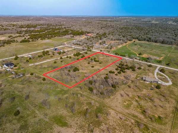 3.19 Acres of Residential Land for Sale in Gainesville, Texas