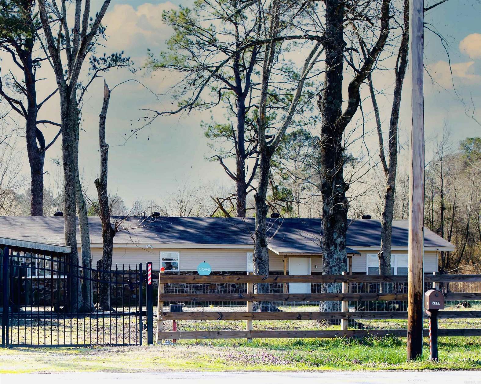 4.5 Acres of Land with Home for Sale in Jacksonville, Arkansas