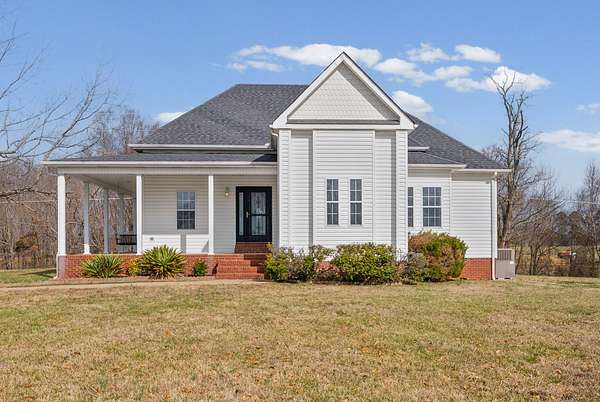 6 Acres of Land with Home for Sale in Big Rock, Tennessee