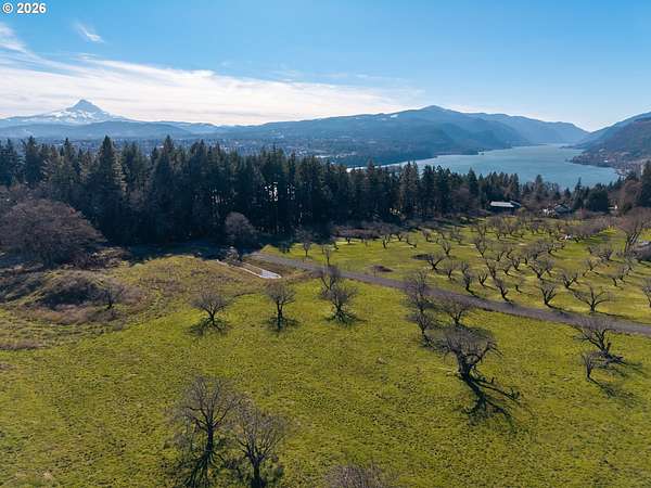 4.34 Acres of Residential Land for Sale in White Salmon, Washington