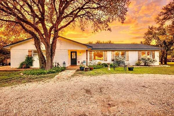 2.75 Acres of Land with Home for Sale in Valley Mills, Texas