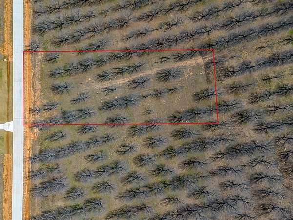 1.57 Acres of Residential Land for Sale in Granbury, Texas