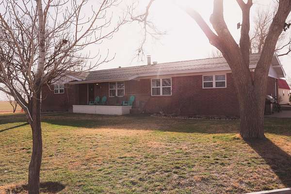 6 Acres of Land with Home for Sale in Plainview, Texas