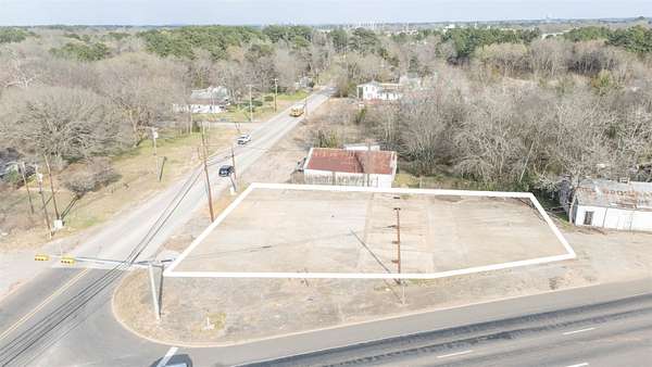 0.25 Acres of Commercial Land for Sale in Kilgore, Texas