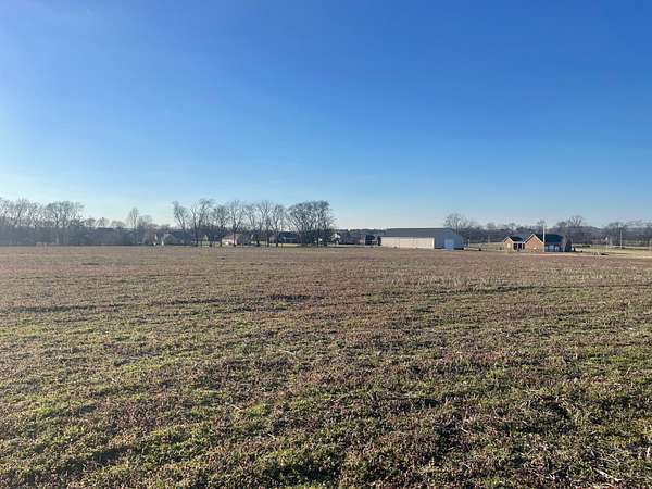 30.4 Acres of Land for Sale in Columbia, Tennessee